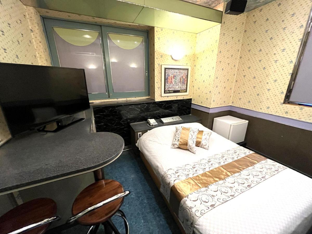 Hotel Crystal 大人専用 Tokyo Luaran gambar