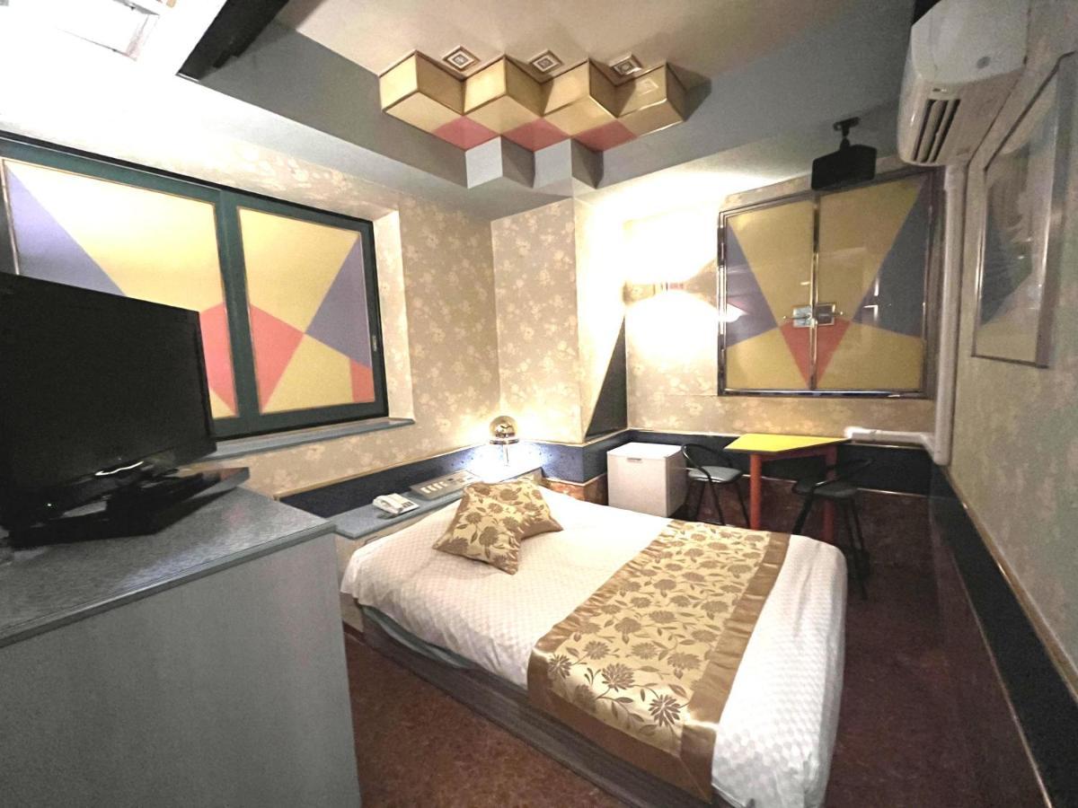 Hotel Crystal 大人専用 Tokyo Luaran gambar