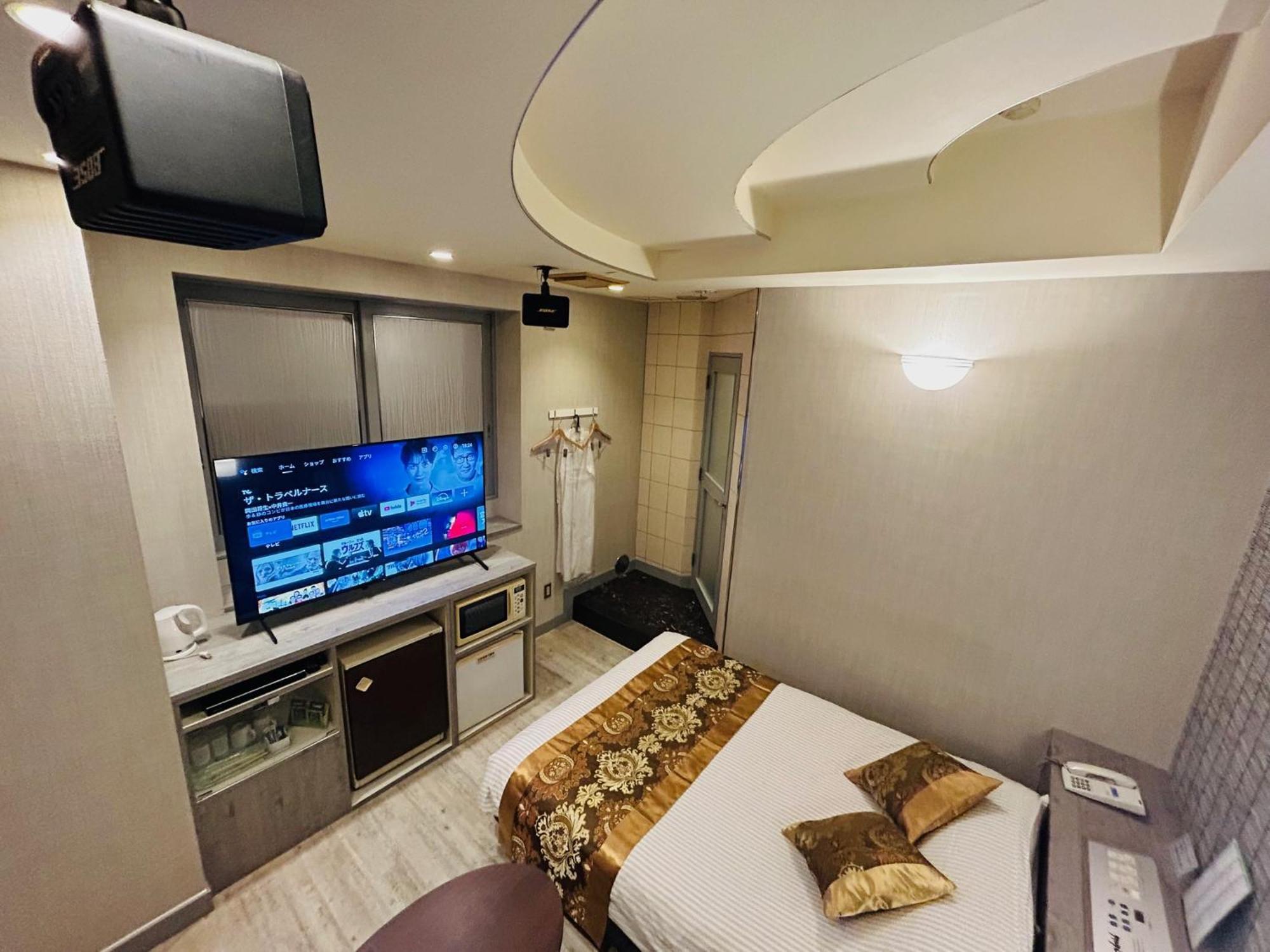 Hotel Crystal 大人専用 Tokyo Luaran gambar